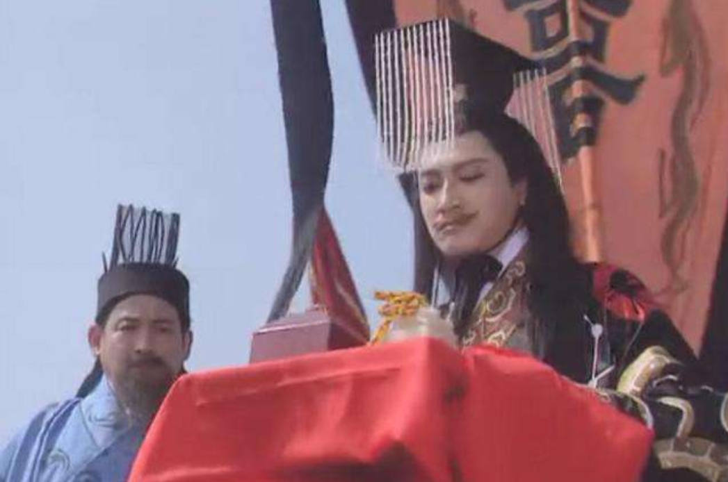 刘备嗨配苹果版(刘备嗨起来的表情)-第4张图片-有道翻译官网 刘备嗨配苹果版(刘备嗨起来的表情)-第4张图片-有道翻译官网